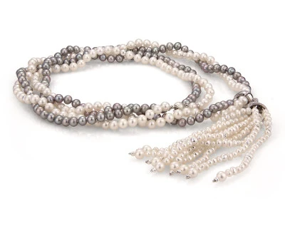 Ожерелье из речного жемчуга с подвеской из серебра 925 пробы. Жемчужины 5-5,5 мм