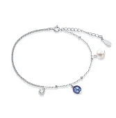 Браслет из серебра 925 пробы с белой и черной речными жемчужинами 5-6 мм