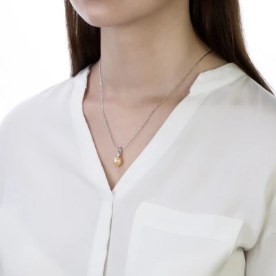 Кулон из серебра с розовой круглой речной жемчужиной 9-10 мм