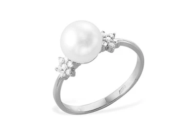 Кольцо из белого золота с белой речной жемчужиной 7-7,5 мм