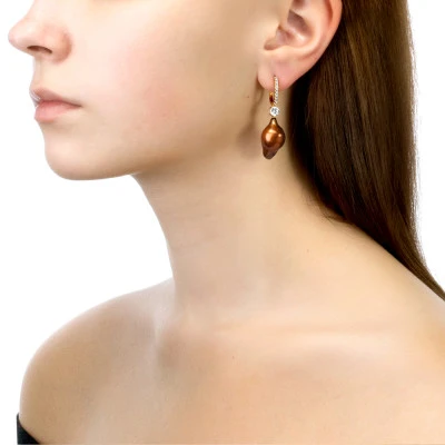 Серьги из серебра с шоколадными жемчужинами "Барокко" 13-16 мм