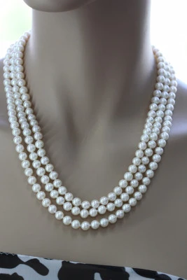 Ожерелье 3-рядное из белого круглого речного жемчуга класса ААА. Жемчужины 6-6,5 мм