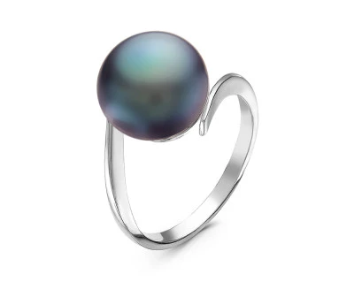 Кольцо из серебра с черной речной жемчужиной 10,5-11 мм