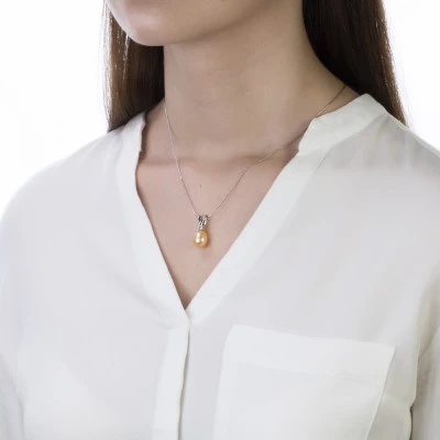 Кулон из серебра с розовой каплевидной жемчужиной 9,5-10 мм