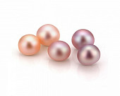 Жемчужина "пуговица" розовая пресноводная 10,5-11 мм. Класс высокий Жемчужина "пуговица" розовая пресноводная 10,5-11 мм. Класс высокий