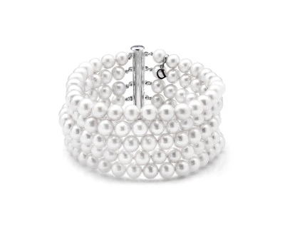 Браслет в 5 рядов из белого круглого речного жемчуга. Жемчужины 6-6,5 мм