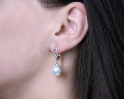 Серьги из белого золота с белыми морскими Австралийскими жемчужинами 12-12,5 мм