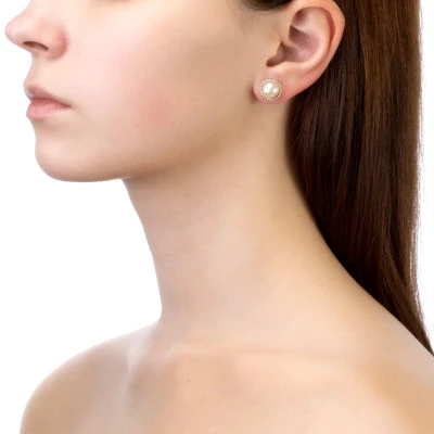 Серьги-гвоздики из серебра c белыми речными жемчужинами 8,5-9 мм