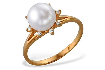 Кольцо из красного золота с белой речной жемчужиной 7-7,5 мм