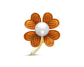 Брошь "Цветок" из сплава с белой речной жемчужиной 12 мм