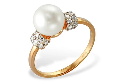 Кольцо из красного золота с белой речной жемчужиной 8-8,5 мм
