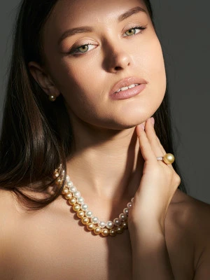 Ожерелье из белого круглого морского жемчуга Акойя (Япония). Жемчужины 8-8,5 мм. Класс ААА