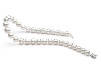 Ожерелье из белого круглого морского жемчуга Акойя (Япония). Жемчужины 8-8,5 мм. Класс ААА