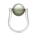 Кольца из белого золота с жемчугом