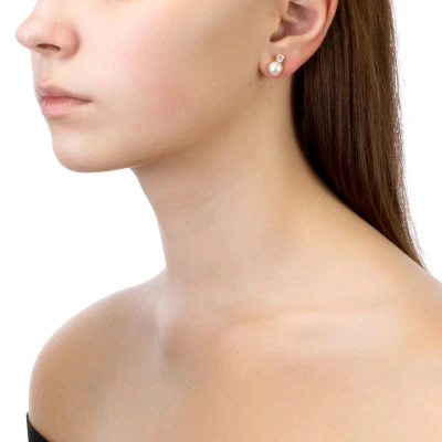 Серьги-гвоздики на серебре с белыми речными жемчужинами 7,5-8 мм