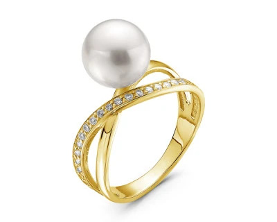 Кольцо из желтого золота с белой морской жемчужиной Акойя 9-9,5 мм