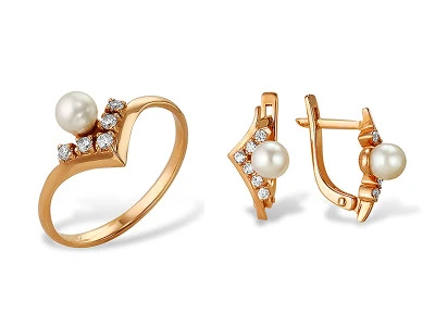 Комплект из красного золота, украшенный белыми речными жемчужинами 7-8,5 мм