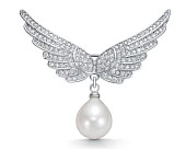 Брошь из сплава с белой речной каплевидной жемчужиной 9-10 мм