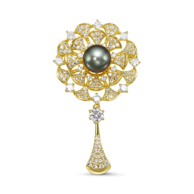 Брошь "Цветок" из сплава с морской Таитянской жемчужиной 10-11 мм