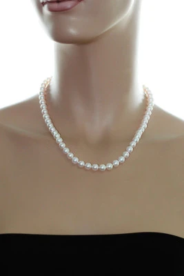 Ожерелье из белого круглого морского жемчуга Акойя (Япония). Жемчужины 7-7,5 мм. Класс ААА