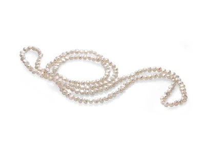 Длинные бусы из белого барочного речного жемчуга класса ААА. Жемчужины 7-7,5 мм